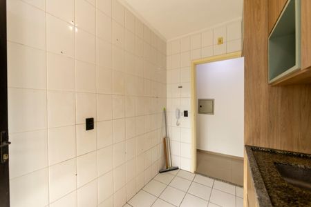 Apartamento à venda com 55m², 2 quartos e 1 vagaCozinha