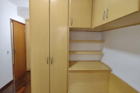 Apartamento à venda com 148m², 3 quartos e 2 vagasQuarto 2