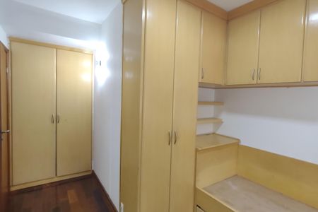Apartamento à venda com 148m², 3 quartos e 2 vagasQuarto 2