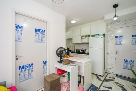 Sala de apartamento para alugar com 2 quartos, 32m² em Vila Suzana, São Paulo