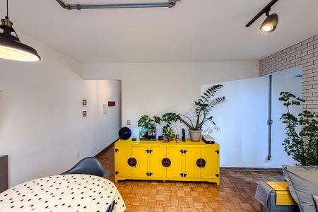 Apartamento à venda com 80m², 3 quartos e 1 vagaSala