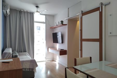 Apartamento à venda com 48m², 2 quartos e 1 vagaSala