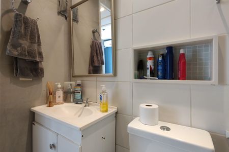 Apartamento à venda com 48m², 2 quartos e 1 vagaBanheiro Social