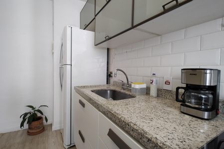 Apartamento à venda com 48m², 2 quartos e 1 vagaCozinha - Armários