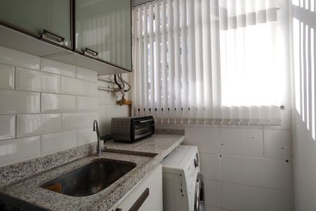 Apartamento à venda com 48m², 2 quartos e 1 vagaÁrea de Serviço