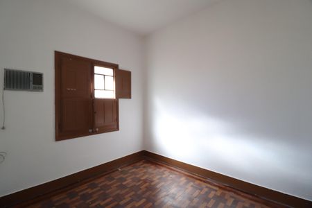 Quarto 1 de casa para alugar com 2 quartos, 150m² em Centro, Uberlândia