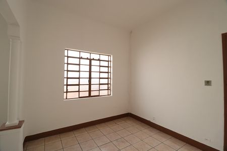 Sala de casa para alugar com 2 quartos, 150m² em Centro, Uberlândia