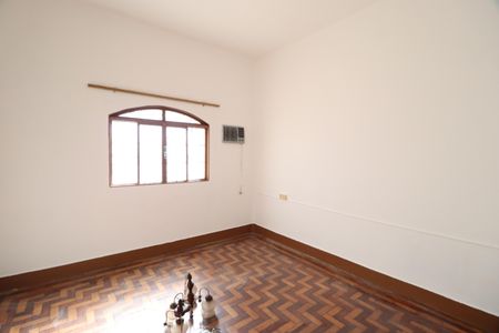 Quarto 2 de casa para alugar com 2 quartos, 150m² em Centro, Uberlândia