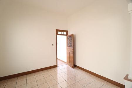 Sala de casa para alugar com 2 quartos, 150m² em Centro, Uberlândia