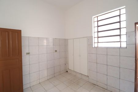 Casa para alugar com 150m², 2 quartos e 1 vagaCozinha