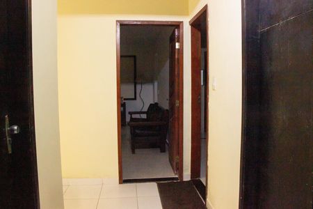 Casa de condomínio para alugar com 110m², 3 quartos e 1 vaga Casa de condomínio para alugar com 110m², 3 quartos e 1 vagaCorredor