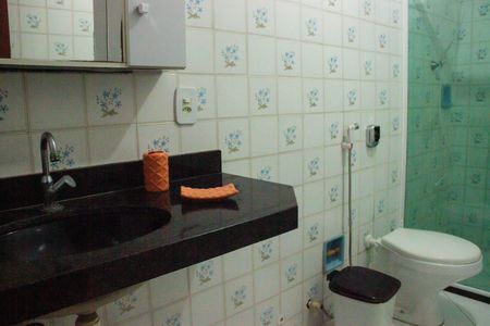 Casa de condomínio para alugar com 110m², 3 quartos e 1 vaga Casa de condomínio para alugar com 110m², 3 quartos e 1 vagaBanheiro Social