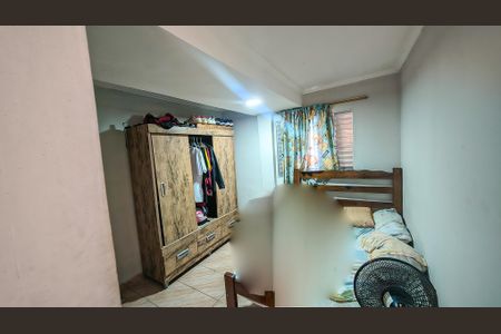Casa à venda com 275m², 7 quartos e 4 vagascasa fundo