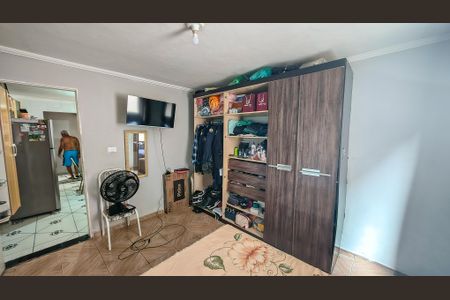 Casa à venda com 275m², 7 quartos e 4 vagascasa fundo