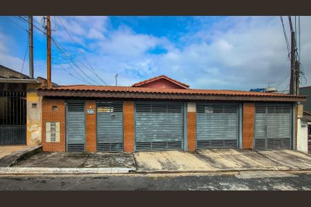 Casa à venda com 275m², 7 quartos e 4 vagasFachada