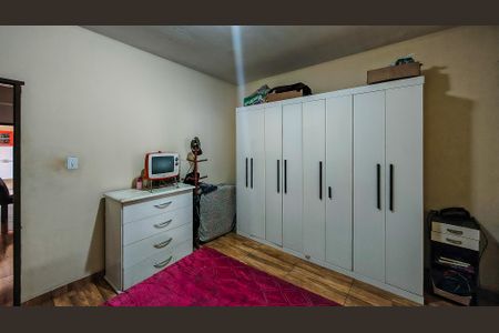 Casa à venda com 275m², 7 quartos e 4 vagasQuarto 2