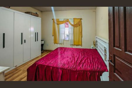 Casa à venda com 275m², 7 quartos e 4 vagasQuarto 2