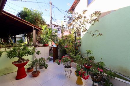 Apartamento para alugar com 180m², 4 quartos e 2 vagasVaranda