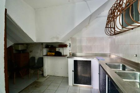 Apartamento para alugar com 180m², 4 quartos e 2 vagasÁrea de Serviço