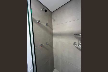 Banheiro de apartamento à venda com 1 quarto, 22m² em Vila Mariana, São Paulo