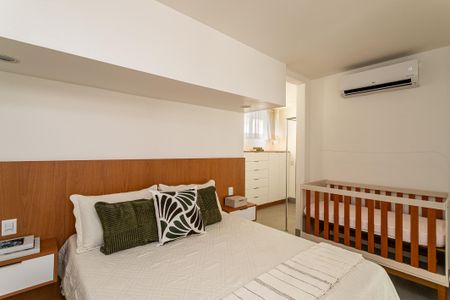 Apartamento à venda com 153m², 3 quartos e sem vagaSuite