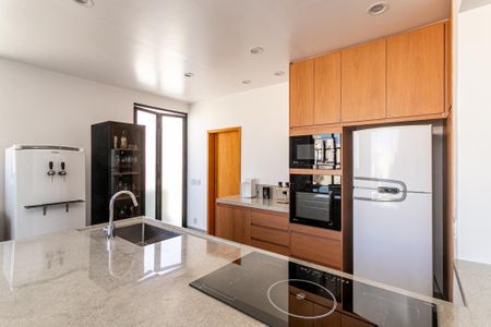 Apartamento à venda com 153m², 3 quartos e sem vagaCozinha 