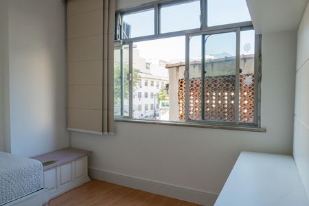 Sala de apartamento para alugar com 1 quarto, 40m² em Vila Isabel, Rio de Janeiro
