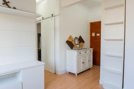 Sala de apartamento para alugar com 1 quarto, 40m² em Vila Isabel, Rio de Janeiro