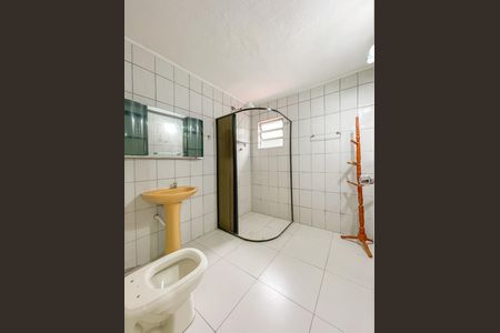 Casa à venda com 96m², 2 quartos e 3 vagas Casa à venda com 96m², 2 quartos e 3 vagasBanheiro