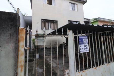 Casa para alugar com 96m², 3 quartos e 3 vagasFachada