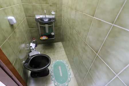 Casa para alugar com 96m², 3 quartos e 3 vagasLavabo