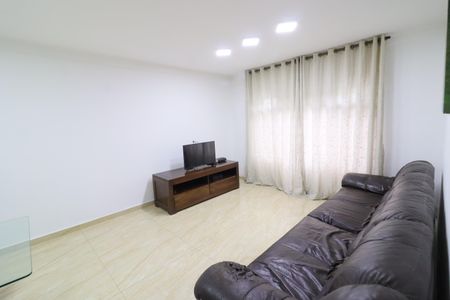 Sala de casa à venda com 3 quartos, 96m² em Jardim Osasco, Osasco