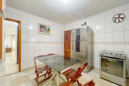 Casa à venda com 96m², 2 quartos e 3 vagas Casa à venda com 96m², 2 quartos e 3 vagasCozinha