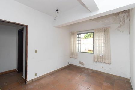 Casa à venda com 384m², 2 quartos e 4 vagas Casa à venda com 384m², 2 quartos e 4 vagasCopa