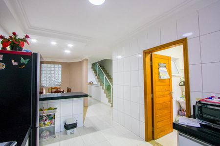 Casa à venda com 232m², 3 quartos e 4 vagas Casa à venda com 232m², 3 quartos e 4 vagasCopa/Cozinha