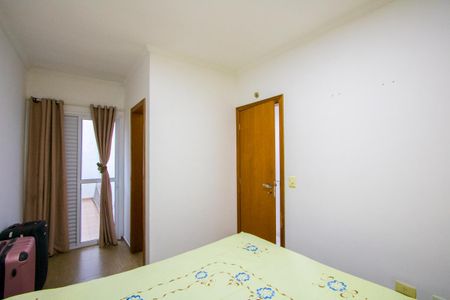 Casa à venda com 232m², 3 quartos e 4 vagas Casa à venda com 232m², 3 quartos e 4 vagasQuarto 2 - Suíte
