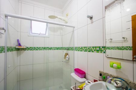 Casa à venda com 232m², 3 quartos e 4 vagas Casa à venda com 232m², 3 quartos e 4 vagasBanheiro do quarto 3