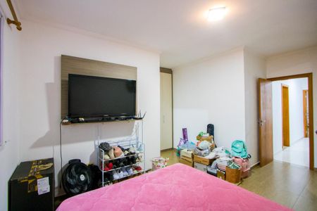 Casa à venda com 232m², 3 quartos e 4 vagas Casa à venda com 232m², 3 quartos e 4 vagasQuarto 3 - Suíte