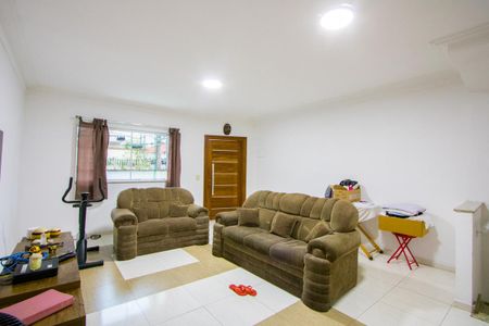 Casa à venda com 232m², 3 quartos e 4 vagas Casa à venda com 232m², 3 quartos e 4 vagasSala