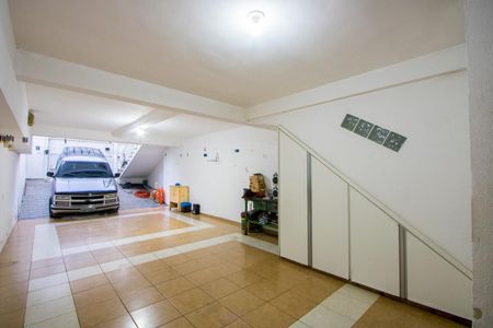 Casa à venda com 232m², 3 quartos e 4 vagas Casa à venda com 232m², 3 quartos e 4 vagasGaragem