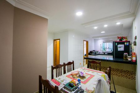 Casa à venda com 232m², 3 quartos e 4 vagas Casa à venda com 232m², 3 quartos e 4 vagasCopa/Cozinha