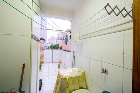 Casa à venda com 232m², 3 quartos e 4 vagas Casa à venda com 232m², 3 quartos e 4 vagasÁrea de serviço