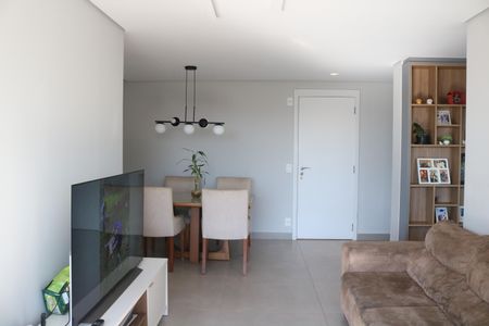 Apartamento à venda com 90m², 3 quartos e 2 vagasSala