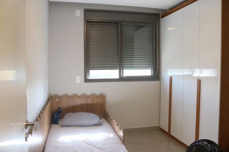 Apartamento à venda com 90m², 3 quartos e 2 vagasQuarto 2
