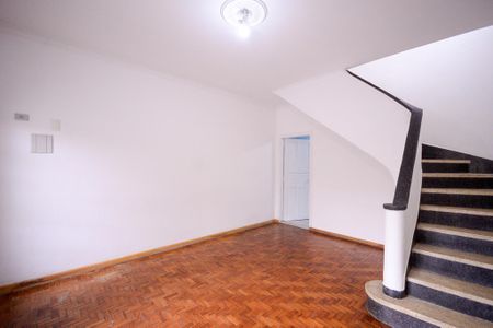 Sala  de casa à venda com 2 quartos, 70m² em Vila Moinho Velho, São Paulo