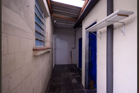 Casa à venda com 70m², 2 quartos e 1 vagaÁrea de Serviço 