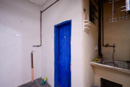 Casa à venda com 70m², 2 quartos e 1 vagaÁrea de Serviço 