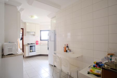 Apartamento para alugar com 113m², 4 quartos e 3 vagasCozinha