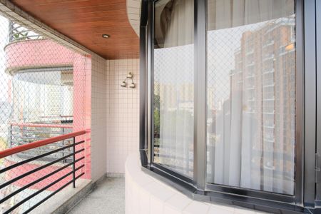 Apartamento para alugar com 113m², 4 quartos e 3 vagasVaranda da Sala