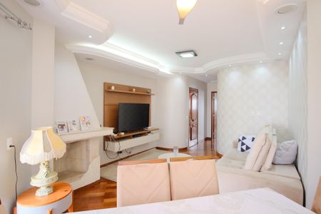 Apartamento para alugar com 113m², 4 quartos e 3 vagasSala